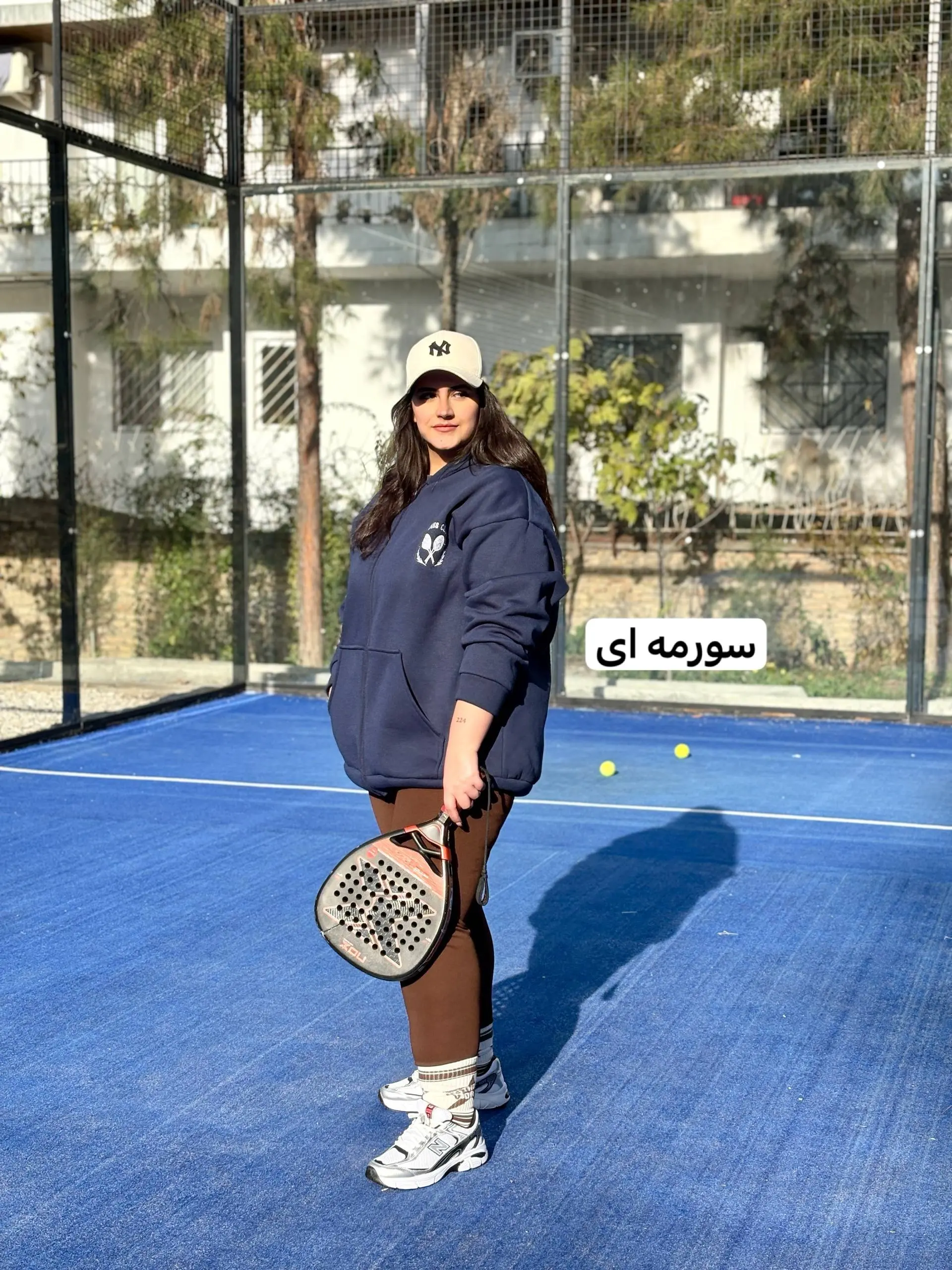 سویشرت سایزبزرگ تنیس کلاب